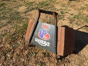lot 66 image: Snowmobile Bumper Stand