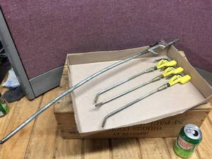 lot 107 image: Group Pneumatic Air Blower Tips