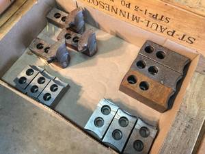 lot 140 image: Sets of LatheMilling Chuck Jaws