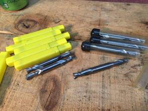 lot 145 image: 11pc 38 Double End Mill