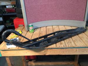 lot 202 image: Factory Polaris Steel Ski