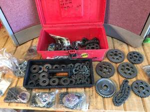 lot 209 image: 1990s Gears & Chains - XLT - XCR - STORM