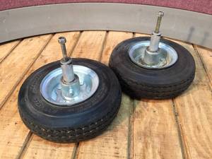 lot 218 image: Polaris 120 Snowmobile Wheel Kit