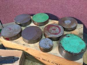 lot 262 image: Group Misc Machinist Rod End Scrap - Repurpose