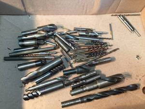 lot 267 image: Variety Machinist Mill Ends - Drills - Bits