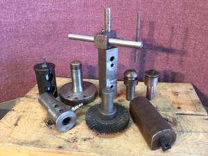 lot 269 image: Group Machinist Tools - Holders