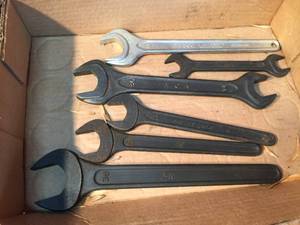 lot 290 image: Group Milling Wrenches
