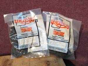lot 309 image: NOS Woodys Traction MasterGold Digger HP-3100 Hooker Plates