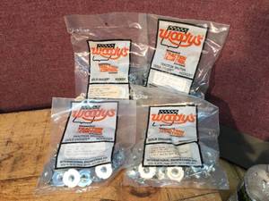 lot 313 image: NOS Woodys Traction Master ATL-3810 T-NUTS