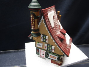 Dept 56 Village Building