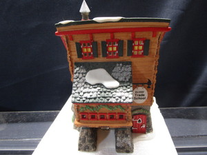 Dept 56 Village Building