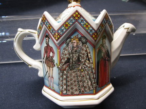 Sadler Teapot