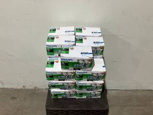 lot 66 image: Lot of Philips PAR30L Flood light Bulbs
