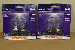 lot 18 image: 2 Packs Sylvania Xtravision Halogen Lamps -9006