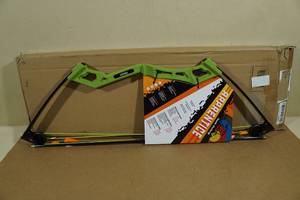 lot 53 image: Bear Apprentice Youth Compound Bow - Ages 4-7 - Right Handed