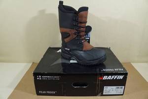 lot 65 image: Baffin Apex Winter Boots -Mens 10, BlackBark