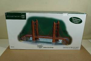 lot 69 image: Department 56 Golden Gate Bridge -Christmas in The City Series