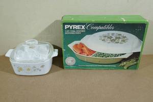 lot 129 image: Vintage Pyrex Compatibles 1QT Oval Serving Dish with 12QT Square Dish