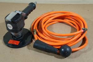 lot 155 image: Northern Industrial 6 Air Sander with Hose
