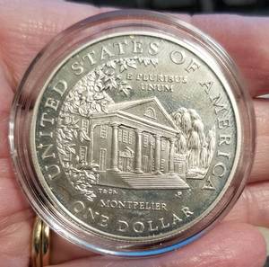 lot 30 image: 1999 US SILVER DOLLAR DOLLY MADISON IN AIRTITE