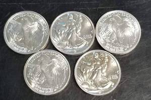 lot 34 image: 5 X 110th TROY OZ .999 FINE SILVER ROUNDS � TROY OZ TOTAL