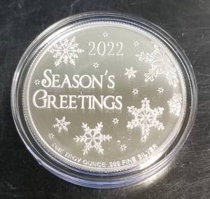 lot 56 image: 1 TROY OZ .999 FINE SILVER 2022 CHRISTMAS IN AIRTITE