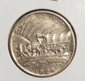 lot 33-B image: 1926 US OREGON TRAIL HALF DOLLAR SILVER COMMEMORATIVE AU58