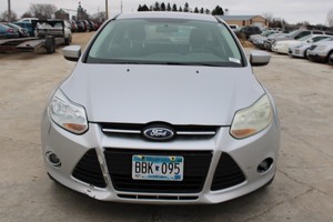 2012 Ford Focus SE - 2 Owners -