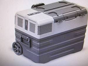 Glarewheel 42-Qt. Wheeled Thermoele...