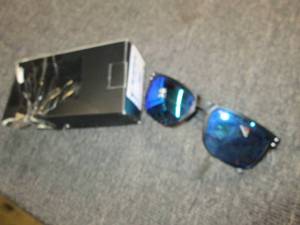 Oakley Mens Holbrook Polarized Sun...