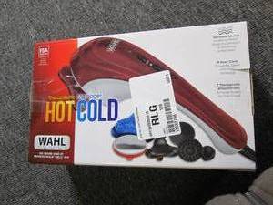 Wahl Hot-Cold Therapy Massager open...