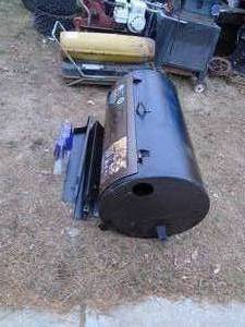 lot 118 image: Pitboss grill shell & legs. As shown.
