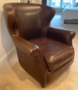 lot 15 image: Bradington Young Brown Leather Chair with Removable Lumbar Pillow