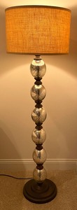 lot 44 image: Pottery Barn Stacked Ball Floor Lamp