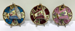 lot 92 image: Vintage Royal Sealy Teacups and Saucers