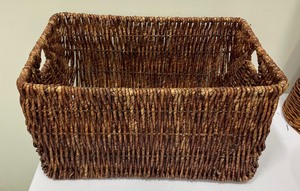 lot 105 image: Variety of Decorative Baskets