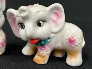 lot 71 image: Pair of Vintage Adorable Porcelain Elephant Figurines