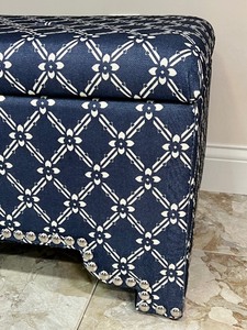 lot 31 image: Beautiful Upholstered Storage Bench or Ottoman