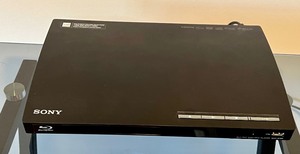 lot 63 image: Sony Blu-Ray DVD Player BDP-S185