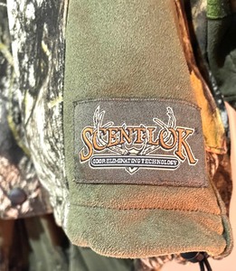 lot 129 image: Scent Lok Coat with Odor Eliminating Technology