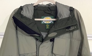 lot 209 image: Mens Cabelas Coat with Hood