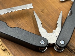 lot 223 image: Multi-Tool with Buck Case