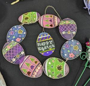 lot 376 image: Hoppy Easter