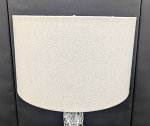lot 271 image: Gorgeous Glass Table Lamp