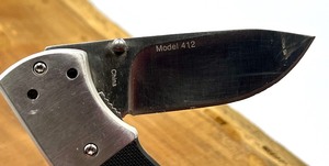 lot 231 image: Browning Folding Knife Model 412