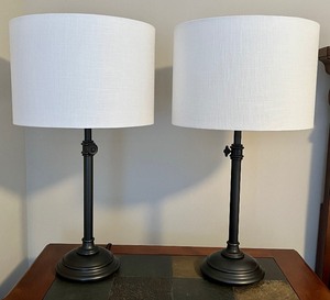 lot 310 image: Pair of Lovely Table Lamps