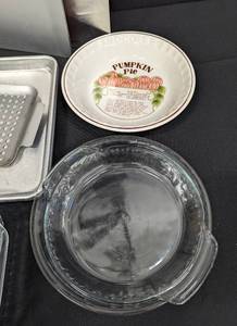 lot 284 image: Kitchen Essentials