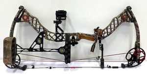 lot 4 image: Matthews Solo Cam Bow with Primo Gear Cover
