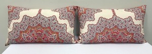 lot 351 image: Pretty Pottery Barn Pillows