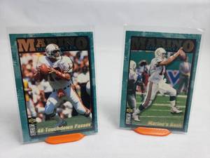 Lot of 2 Dan Marino Inserts Upper Deck Marino Chronicles DM3 and DM8